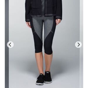 Lululemon Hop To It Crop *Full-On Luxtreme Black / Heathered Black 6